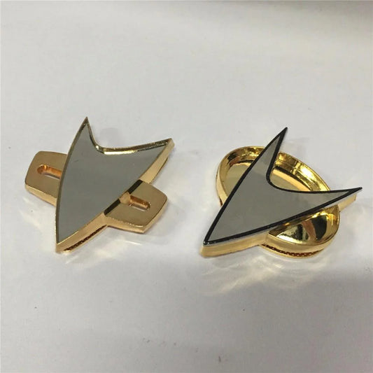 Star Trek TNG Next Genenation Badge Voyager Communicator Badge Pin Brooch  2 Badges