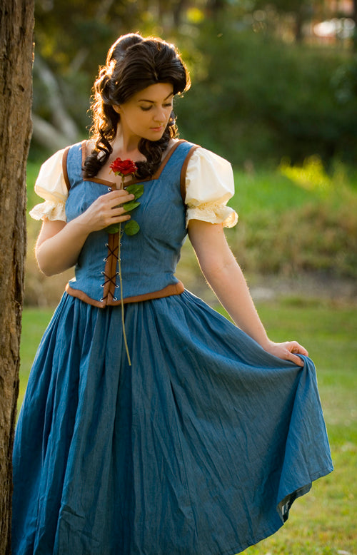 belle cosplay