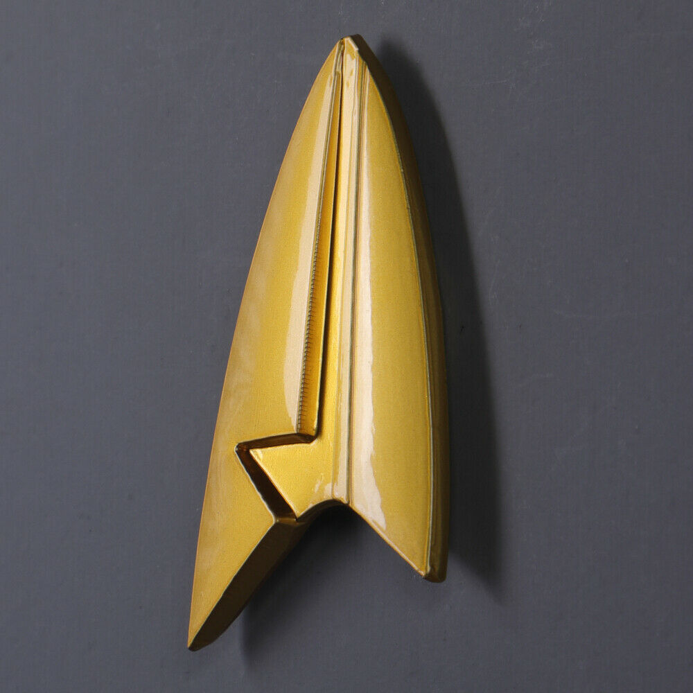 Star Trek  Prodigy Captain Kathryn Janeway Magnet Badge Starfleet Pin Halloween Cosplay  Accessories