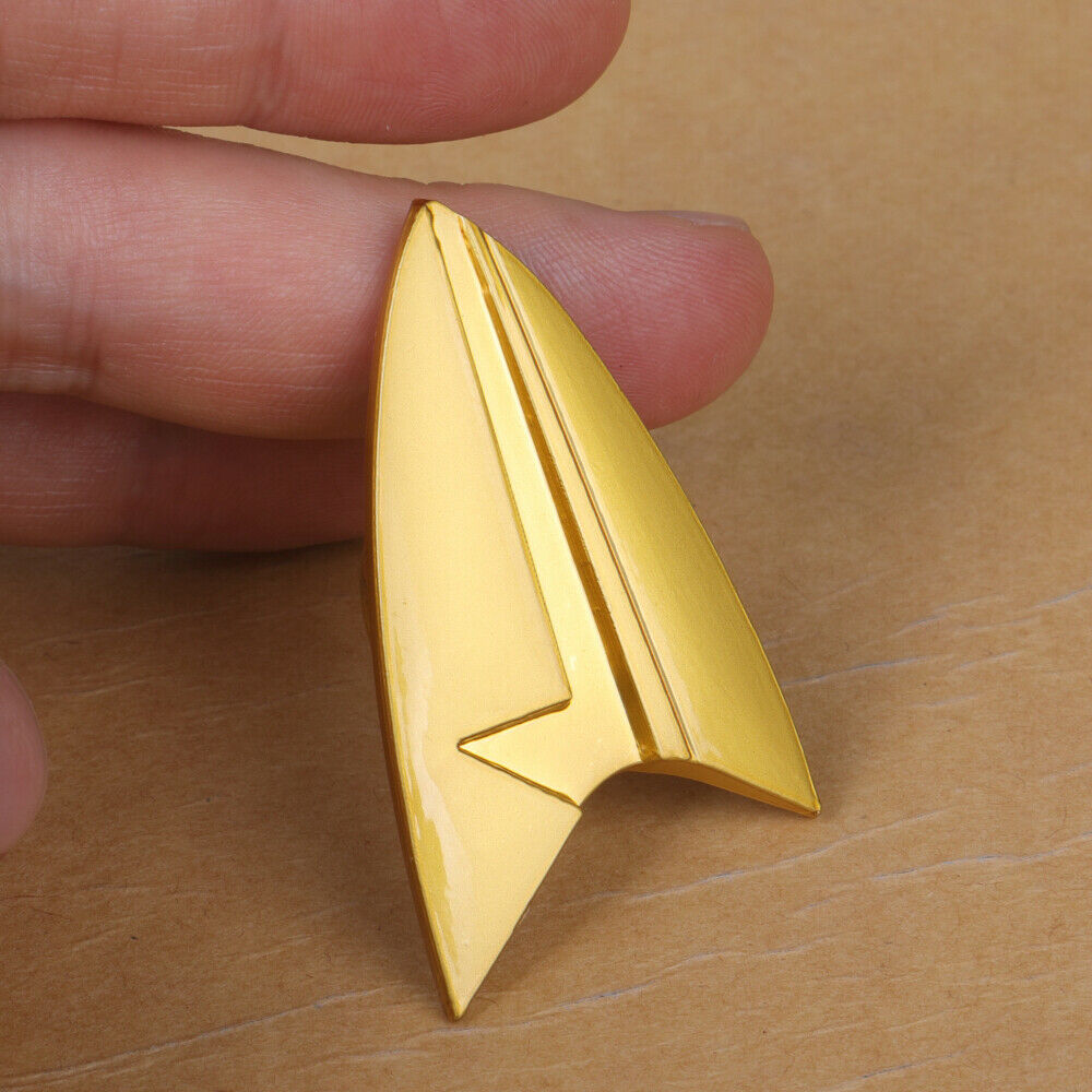 Star Trek  Prodigy Captain Kathryn Janeway Magnet Badge Starfleet Pin Halloween Cosplay  Accessories